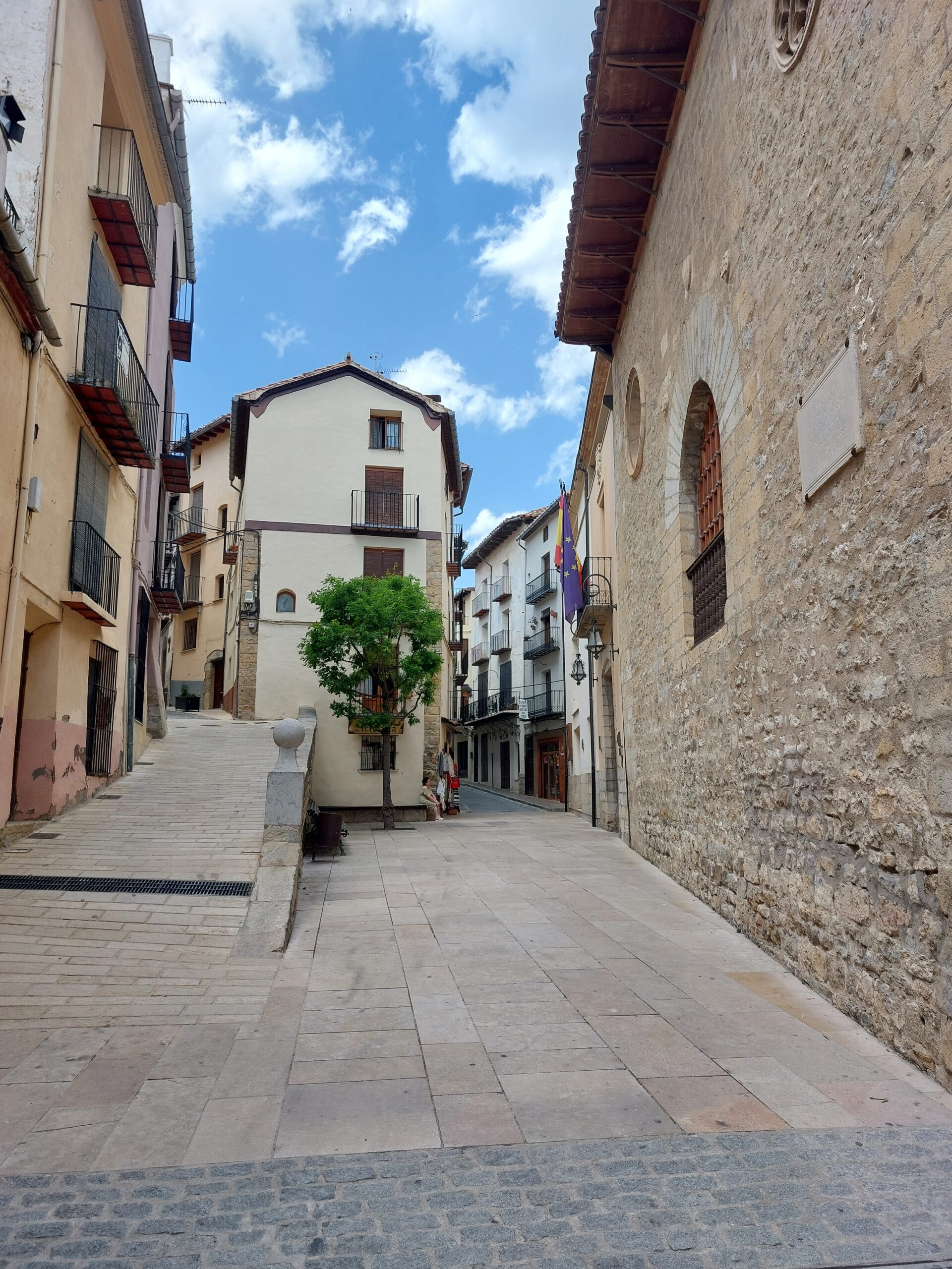 Morella and Vilafamés Day Trip