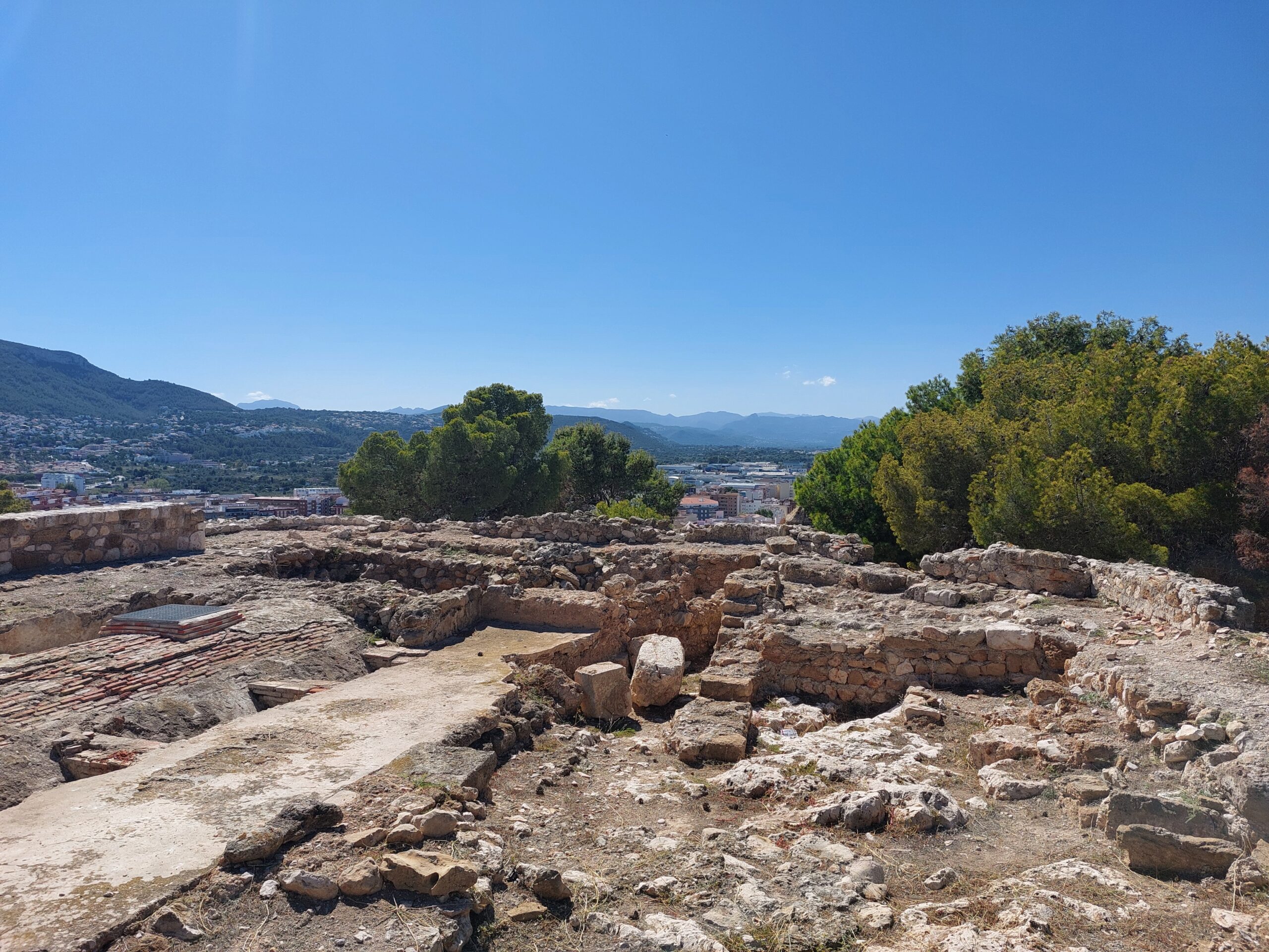 Albarda Gardens and Denia Day Trip